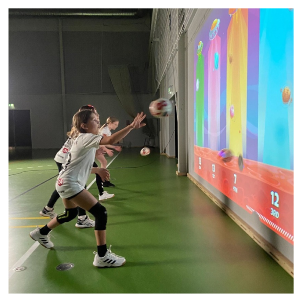 SportsWall 3 Premium Projector - Image 3